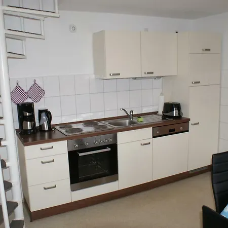 Thiess Mit Terrasse & Parkplatz - Abc402 By Abcwismar Holiday home