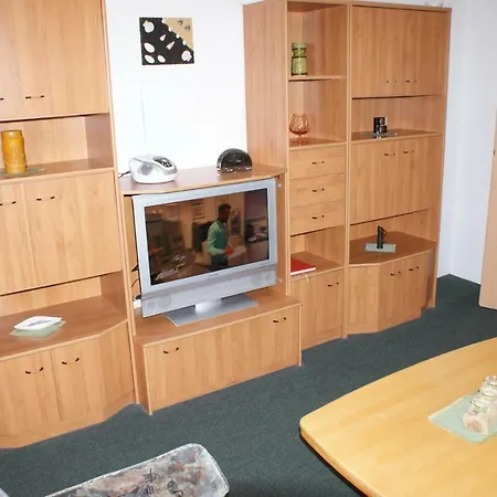 Thiess Mit Terrasse & Parkplatz - Abc402 By Abcwismar Holiday home